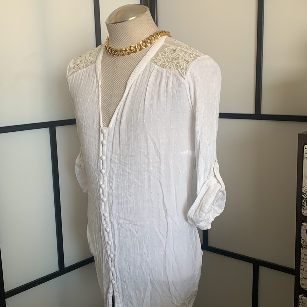 Torrid Women's White Tunic Detail Sheer Top Size 2X V797 - Picture 4 of 16